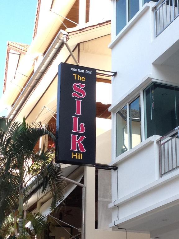 The Silk Hill Hotel Patong Exterior photo