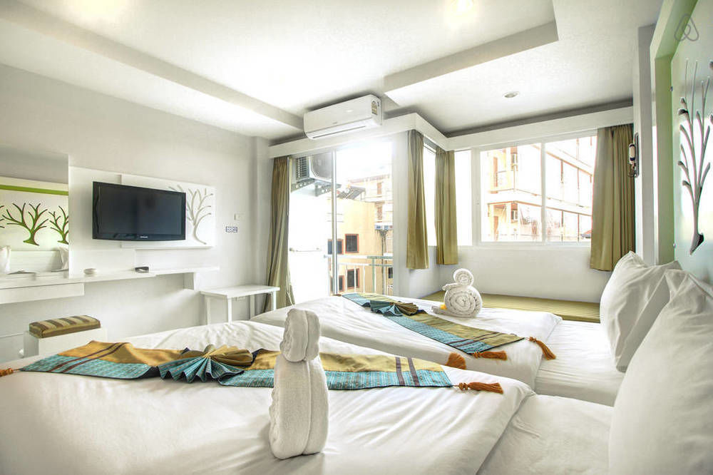 The Silk Hill Hotel Patong Exterior photo