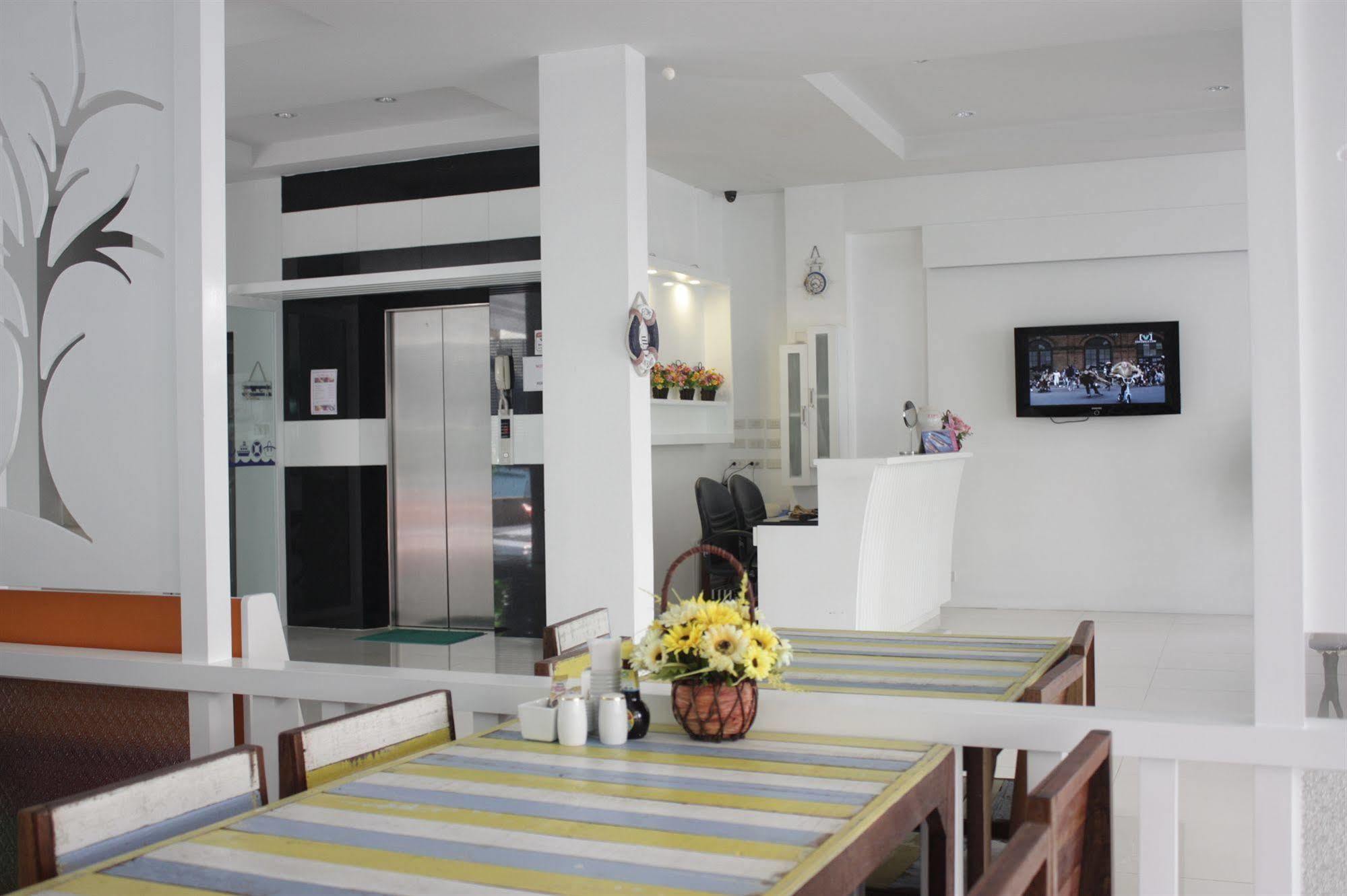 The Silk Hill Hotel Patong Exterior photo